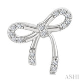 1/10 Ctw Bow Round Cut Diamond Fashion Earrings in Sterling Silver
