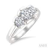 1 Ctw 3-Stone Round Cut Diamond Fashion Ring in 14K White Gold