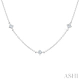 1/2 Ctw Princess Cut Diamond Fashion Station Necklace in 14K White Gold