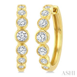 1 Ctw Graduated Bezel Set Round Cut Diamond Fashion Hoop Earrings in 14K Yellow Gold