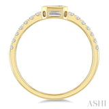 1/2 Ctw Luna Bezel East-West Emerald Cut and Round Cut Diamond Ring in 14K Yellow Gold