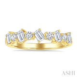 3/4 Ctw Emerald and Round Cut Diamond Fashion Band in 14K Yellow Gold