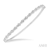 1/2 Ctw Round & Heart Shape Mount Stackable Diamond Bangle in 14K White Gold